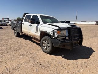 2019 GMC Sierra 3500HD - Exterior Front Right Corner Image